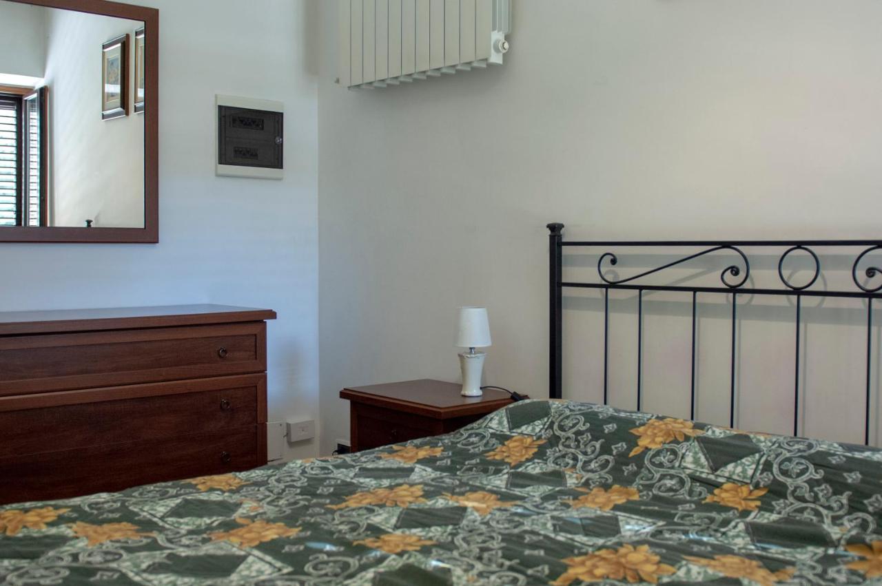 Bed & Breakfast Le Piazze Cori Buitenkant foto