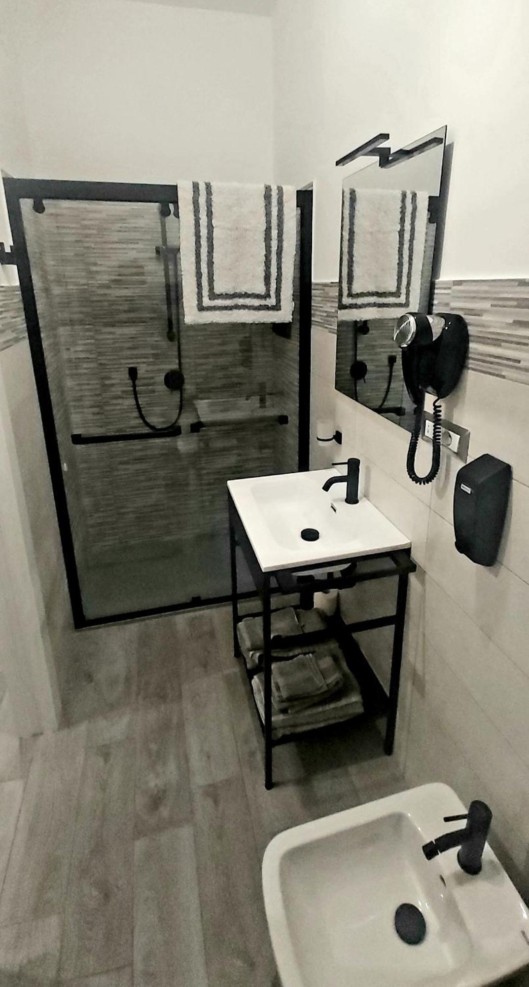 Bed & Breakfast Le Piazze Cori Buitenkant foto